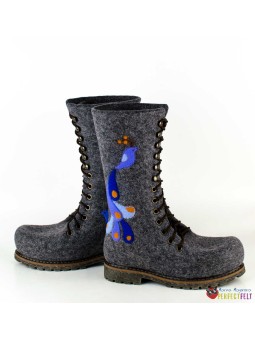 Высокие женские ботинки из войлока с птичками