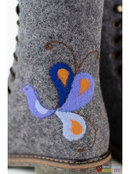 Высокие женские ботинки из войлока с птичками