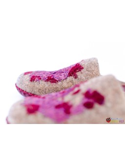 Войлочные тапочки "Аквилегия"