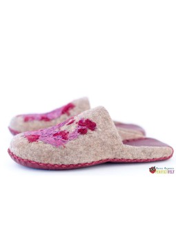 Войлочные тапочки "Аквилегия"