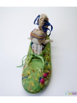 Женские валяные тапочки зеленые с бож коровками