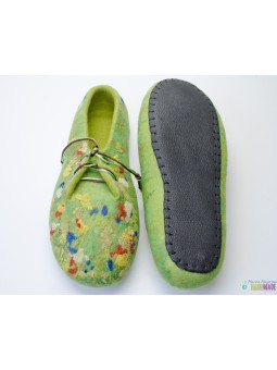 Женские валяные тапочки зеленые с бож коровками