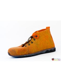 Зимние полуботинки женские на шнурках из войлока