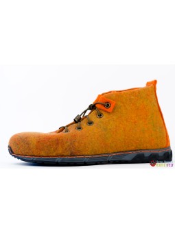 Зимние полуботинки женские на шнурках из войлока