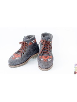 Полуботинки женские на каблуке из войлока серые