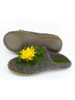 Войлочные тапочки "Анемона"