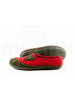 Тапочки красно-зелёные