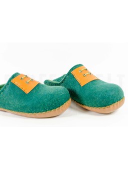 Тапки носатые из войлока