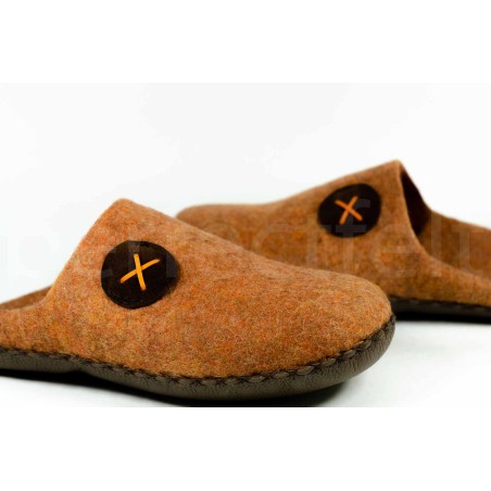 Мужские тапочки цвет светлый терракот