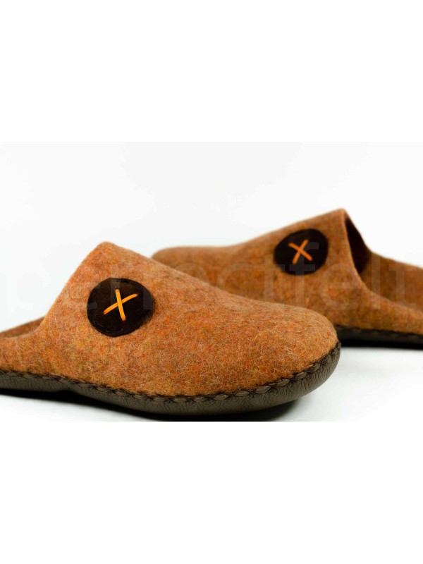 Мужские тапочки цвет светлый терракот