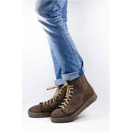 Мужские коричневые кеды из войлока